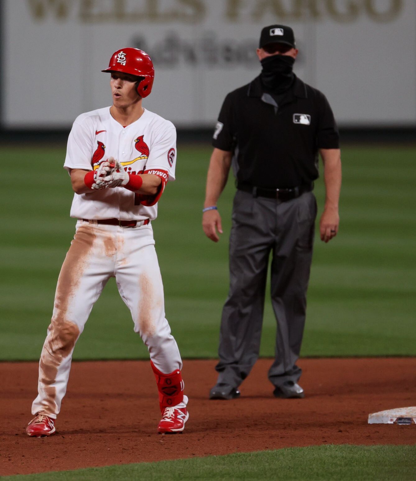 Cardinals host Reds